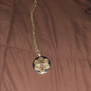 Locket choker